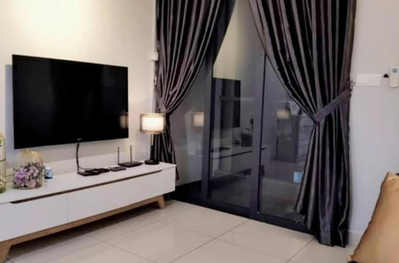 Romance Full House Three Premier Suite Butterworth Dış mekan fotoğraf