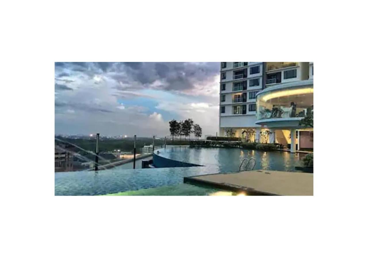 Romance Full House Three Premier Suite Butterworth Dış mekan fotoğraf